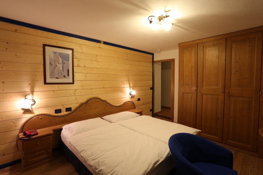 Albergo Centrale Forni di Sopra Rum bild